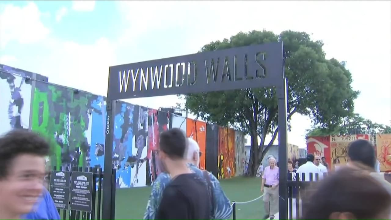 Vecinos de "zona cero" del zika en Miami se movilizan por uso de insecticida