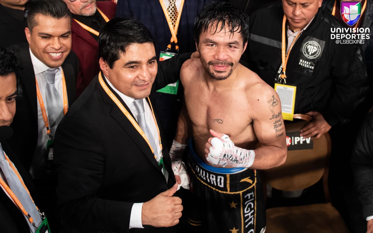 Manny Pacquiao se llevó la decisión unánime de los jueces con puntaje de 17-111, 116-112 x2. De esta forma retuvo su título mundial wélter de la AMB.