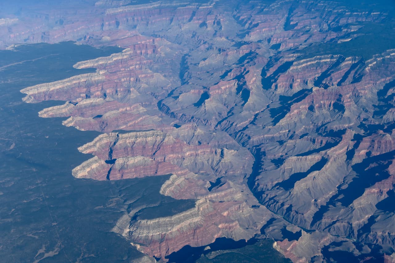 Los baños estarán disponibles junto al letrero South Entrance Grand Canyon National Park, el área de picnic al este de Yaki Road, Shoshone Point y el área de picnic de Buggeln.