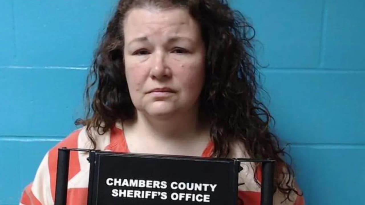 Reducen a $4 millones la fianza de una mujer acusada de provocar la muerte de su esposo en Texas