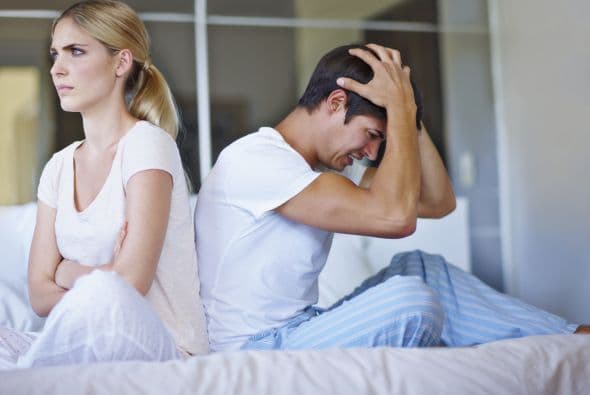 Enojarnos. En ocasiones, las mujeres tendemos a aplacar nuestro enojo y a hablar de forma constructiva, porque percibimos que esa es la manera más madura de solucionar los conflictos.