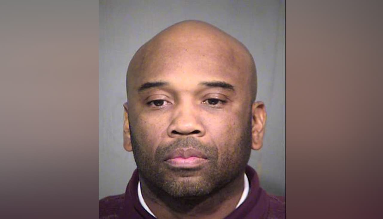 Una hispana murió tras ser baleada frente a sus dos hijos en un vecindario del norte de Phoenix