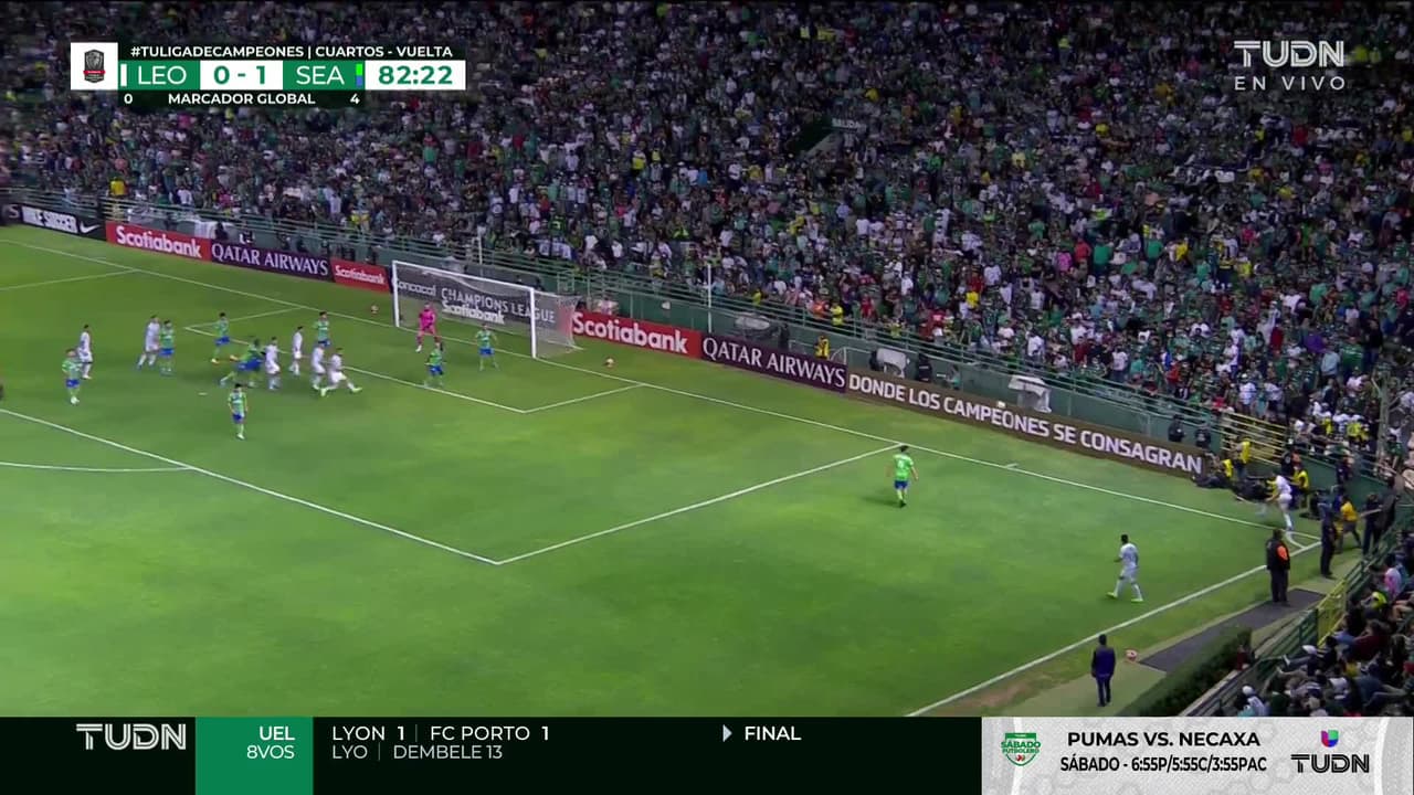 ¡TIRO ATAJADO! disparo por Santiago Ormeño.