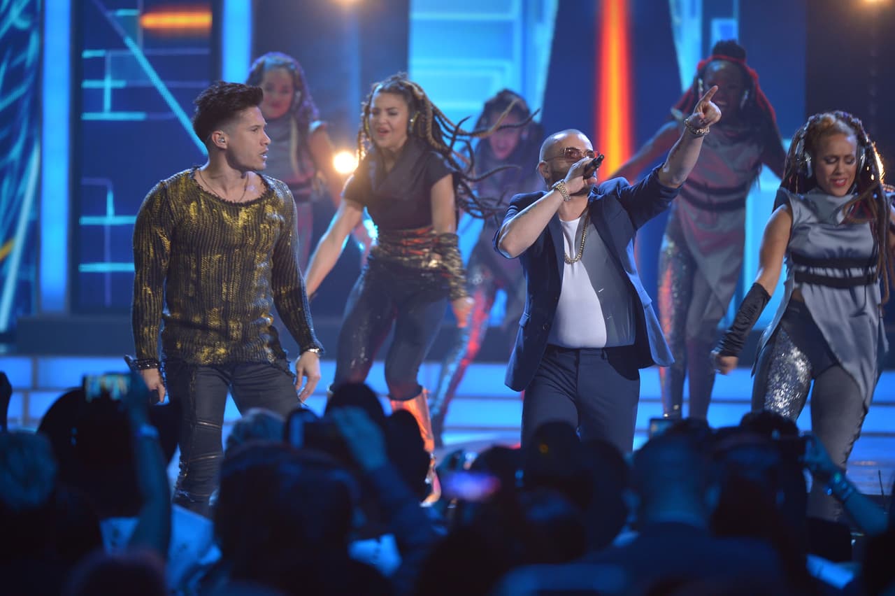 Él lo tomó con humor y sin darle mayor importancia se burló del momento.