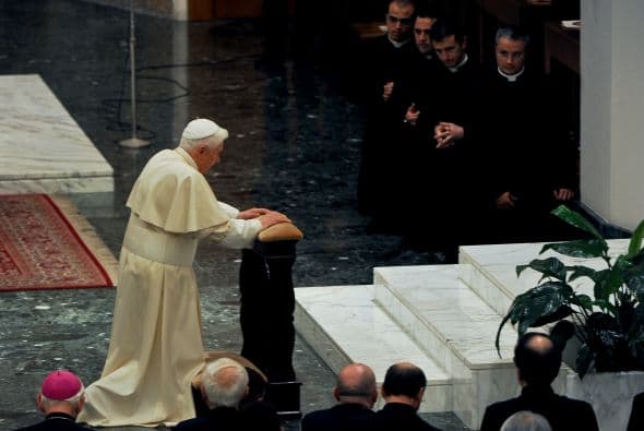 El documento fue presentado por el secretario general del Sínodo de Obispos, Nikola Eterovic, durante una conferencia de prensa.