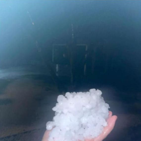 En el área de Garland hubo varios reportes de granizo.
<br>