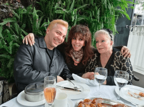 En 2009 Cristian Castro incluyó el tema 
<b>'Mi bien amada y yo' </b>en el álbum 'El culpable soy yo', el cual está dedicado a Doña Socorro.
<br>