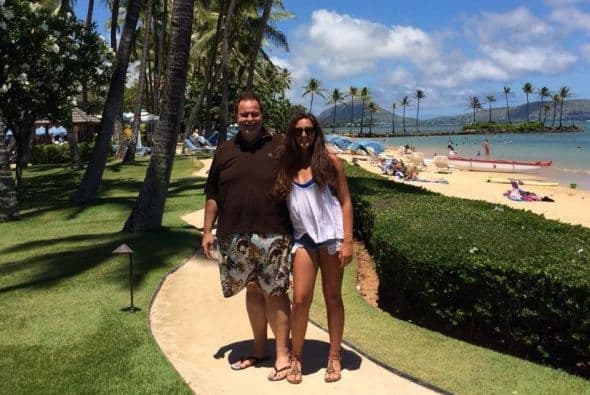 "Señores, mi hija pesa 115 libras y mide 5'5", así que más flaca no puede estar. Señora, a la que no le gusta la comida que yo pongo que no la vea, seguro que usted se está comiendo una comida más grasosa que la mía, porque mi colesterol está en 150 aunque estoy gordo y tiene que estar en 200, así que hay gente tan amargada que hasta les molesta lo que uno come. Otra gente muy 'nice' dijo: "¡Ay que rico! cuando vaya a Miami voy a comer ahí', ¡Estaba espectacular la hamburguesa!", finalizó sobre el tema.