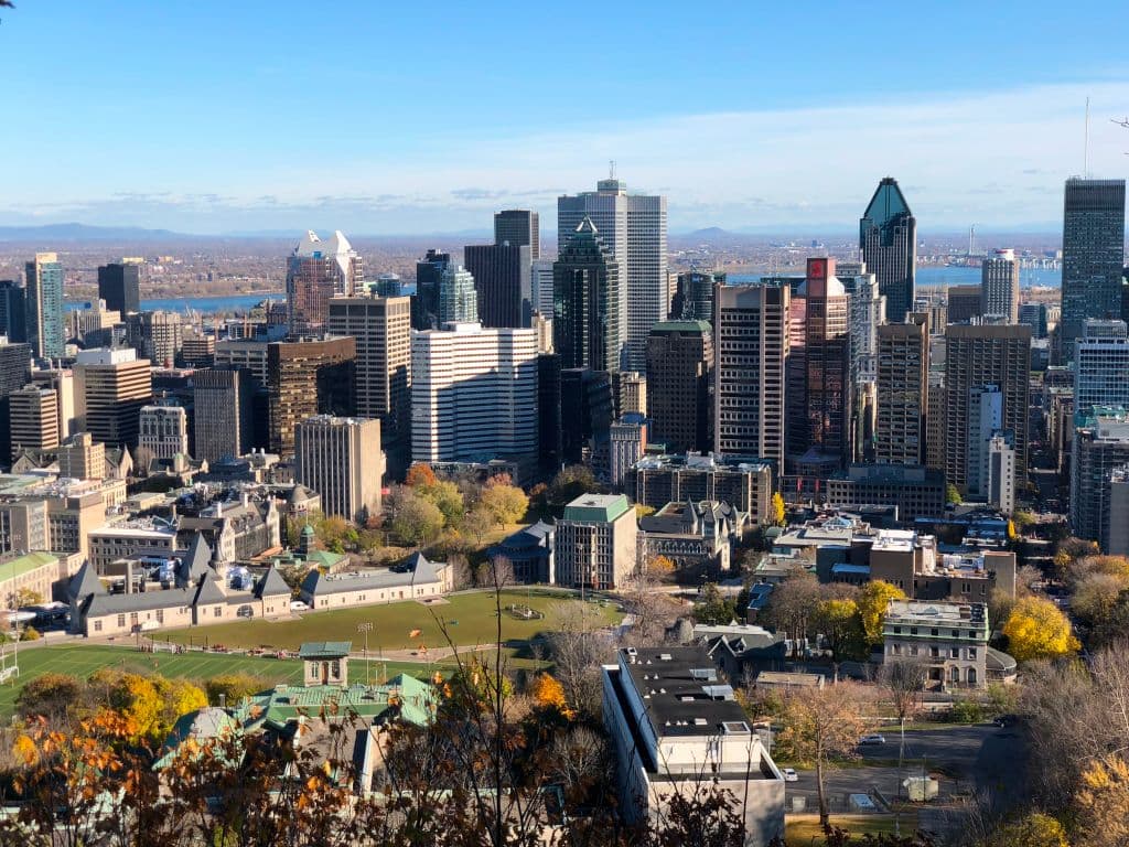 <b>9. Montreal, Canadá</b>. La revista destaca lo completa que es esta ciudad, su conocida hospitalidad y lo accesibles que son sus espacios naturales.