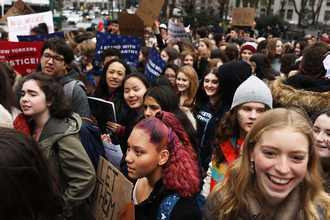 La deuda estudiantil se ha acentuado en la última década de modo que está minando las posibilidades de que los jóvenes puedan adquirir una casa.