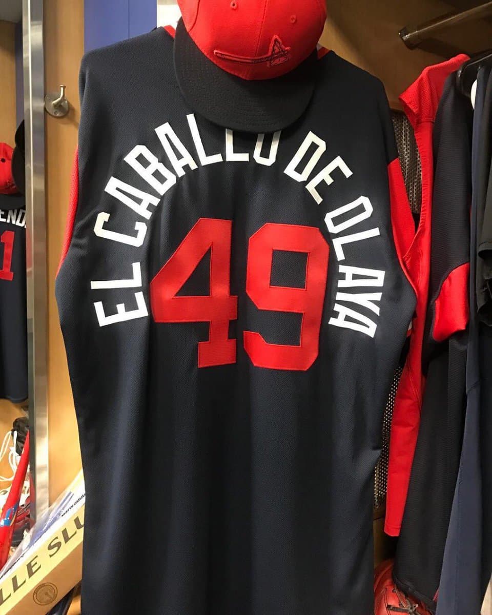 Uno de los apodos más largos en la jersey, el del lanzador colombiano de los Atlanta Braves, Julio Teherán.