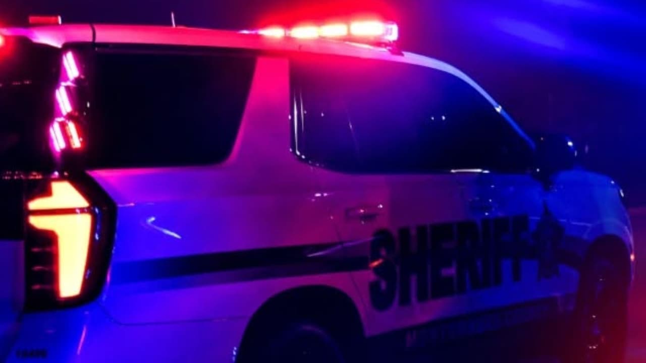 Buscan a sospechoso de matar a tiros a un hispano de 49 años tras un incidente de tránsito en la SH 99