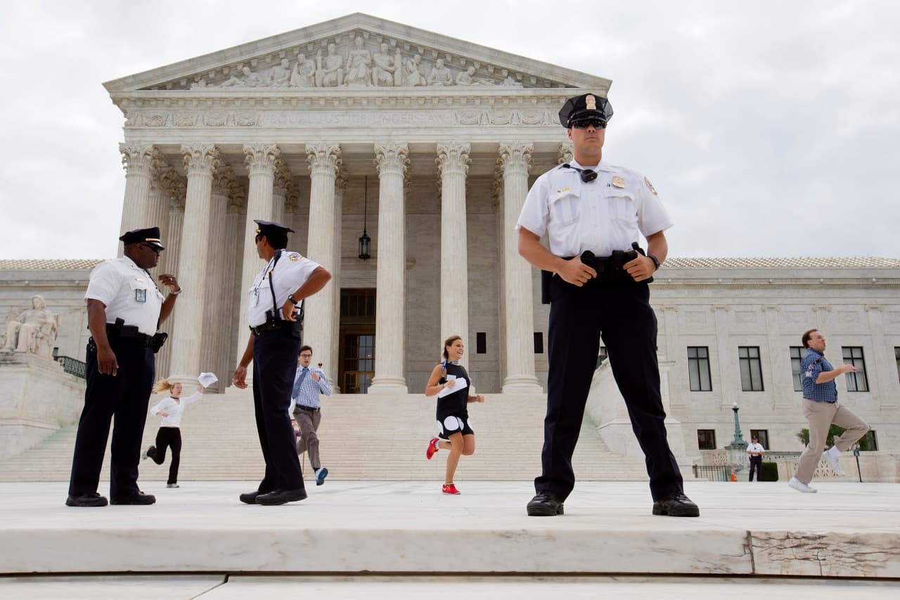 Inmigrantes cuyas vidas corren peligro si son deportados, pueden apelar sentencias