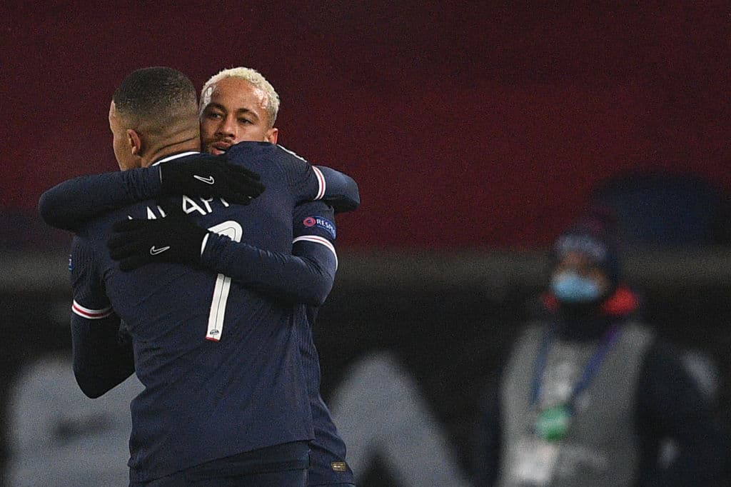 Neymar quiere "seguir en el PSG” y espera lo mismo de Mbappé
