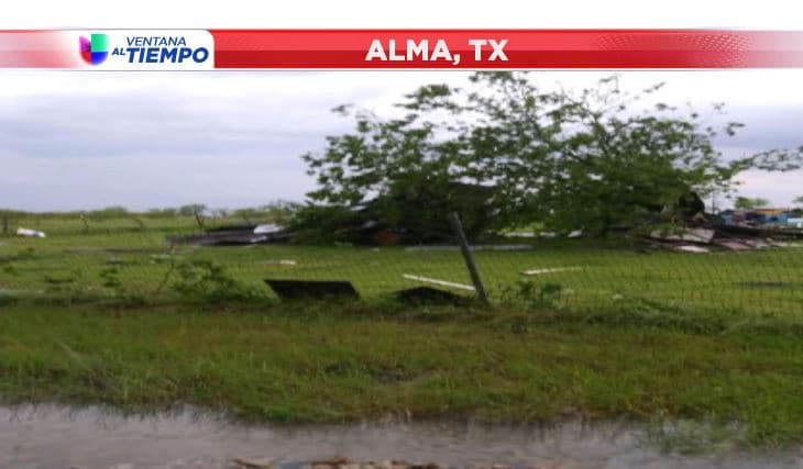 La rotación en el radar en esa zona fue evidente, por eso los expertos aseguran que fueron varios los tornados que tocaron tierra en esta cuidad de Texas.