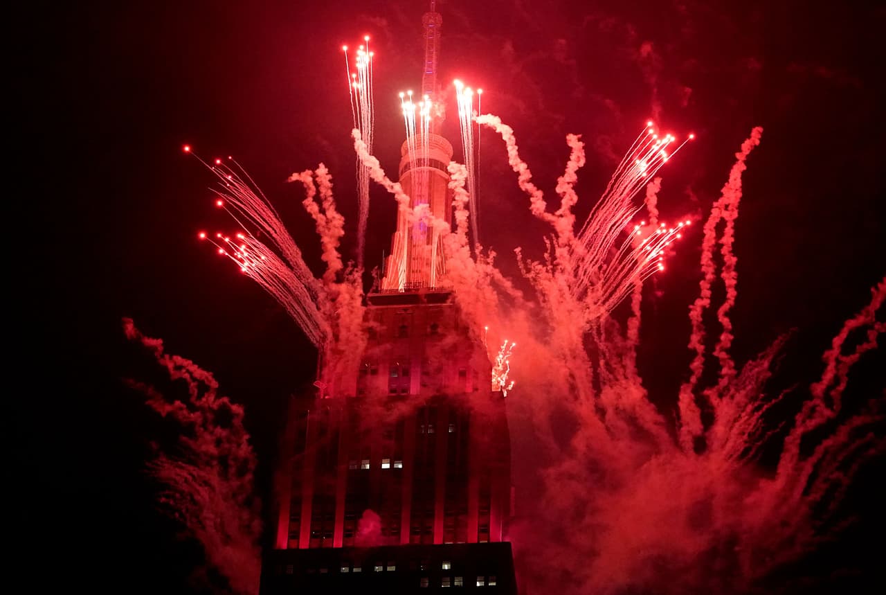 El Empire State Building también se iluminó.