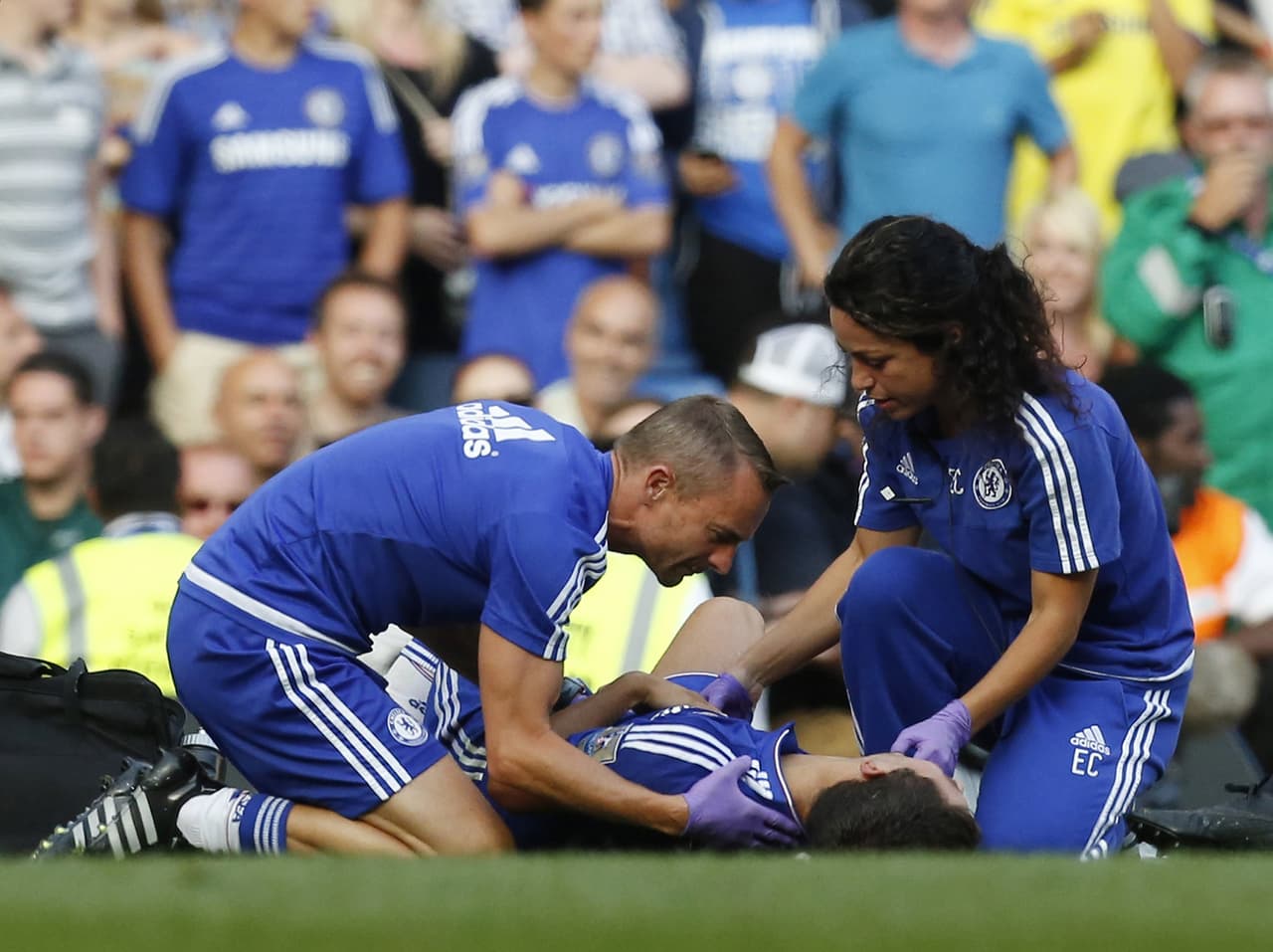 Acusan a doctora del Chelsea de tener sexo con jugadores
