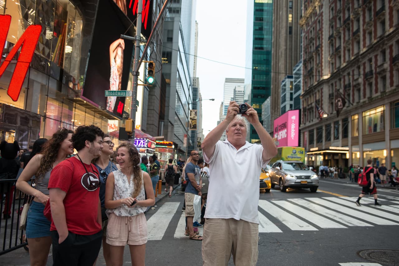 Ninguna oportunidad de retratar algo del “Manhattanhenge” se desperdició.