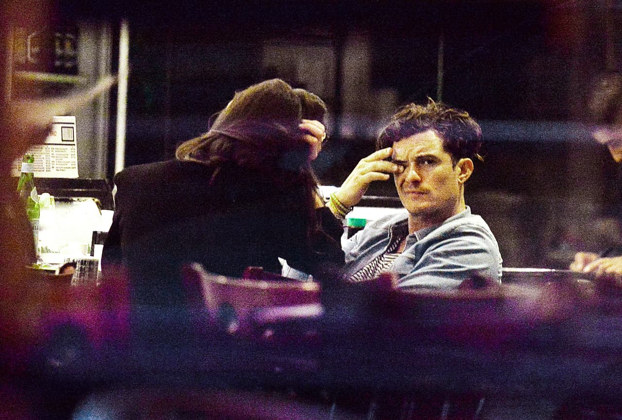 Y es que después de tantos besos Orlando no podía ver...