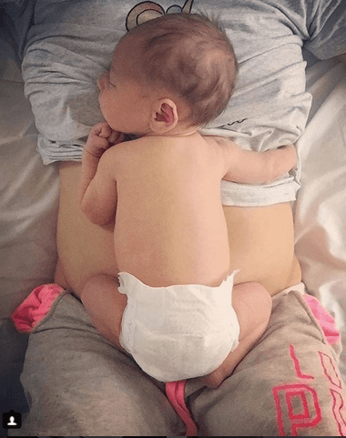 Cuentas como esta son un oasis emocional en un momento muy necesario, cuando muchas madres se sienten solas y, en ocasiones, juzgadas de manera negativa porque sus cuerpos no cumplen los estándares de belleza tradicionales.