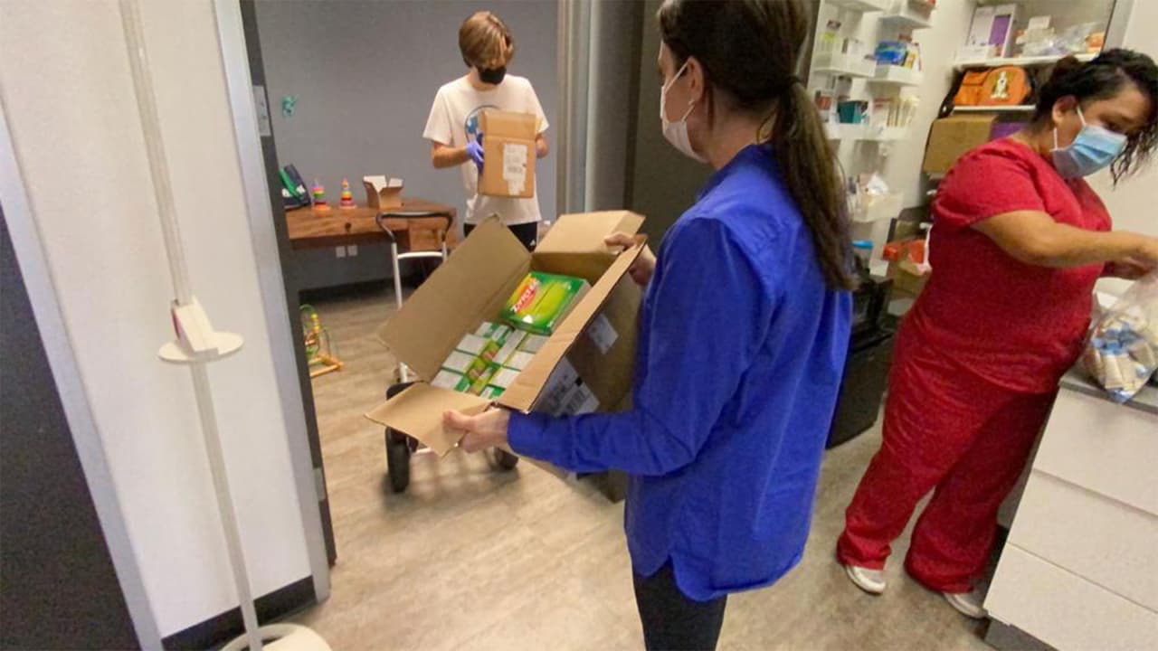 "Hay que unirse en causas que representan a los hispanos": organización ayuda a afectados por la pandemia