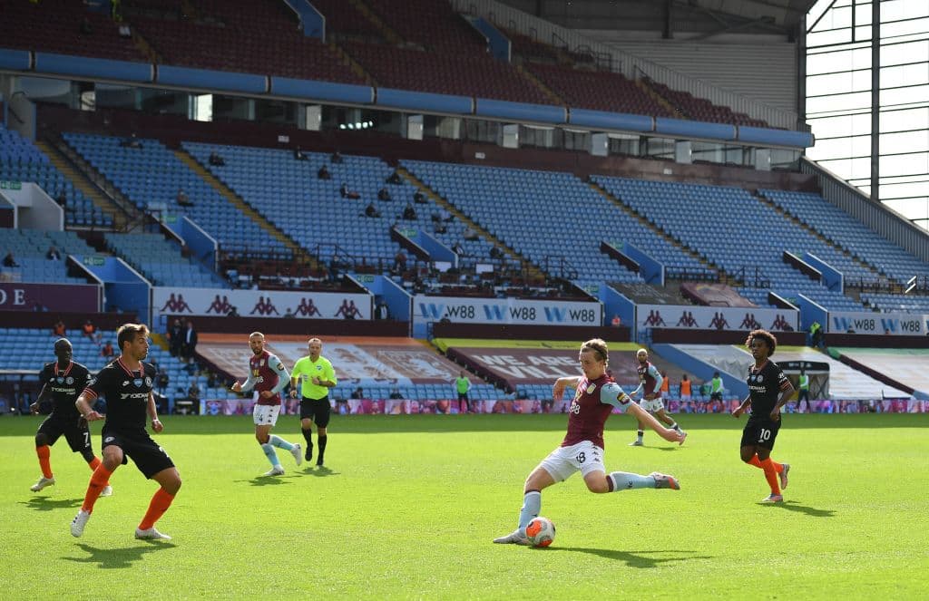 Los 'Villans' necesitaban ganar en casa para respirar en la zona baja de la tabla.