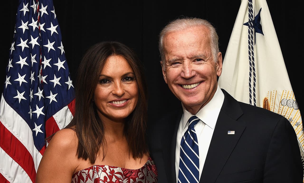 ¿Qué hace Joe Biden, el vicepresidente de EEUU, en una serie policíaca de TV?