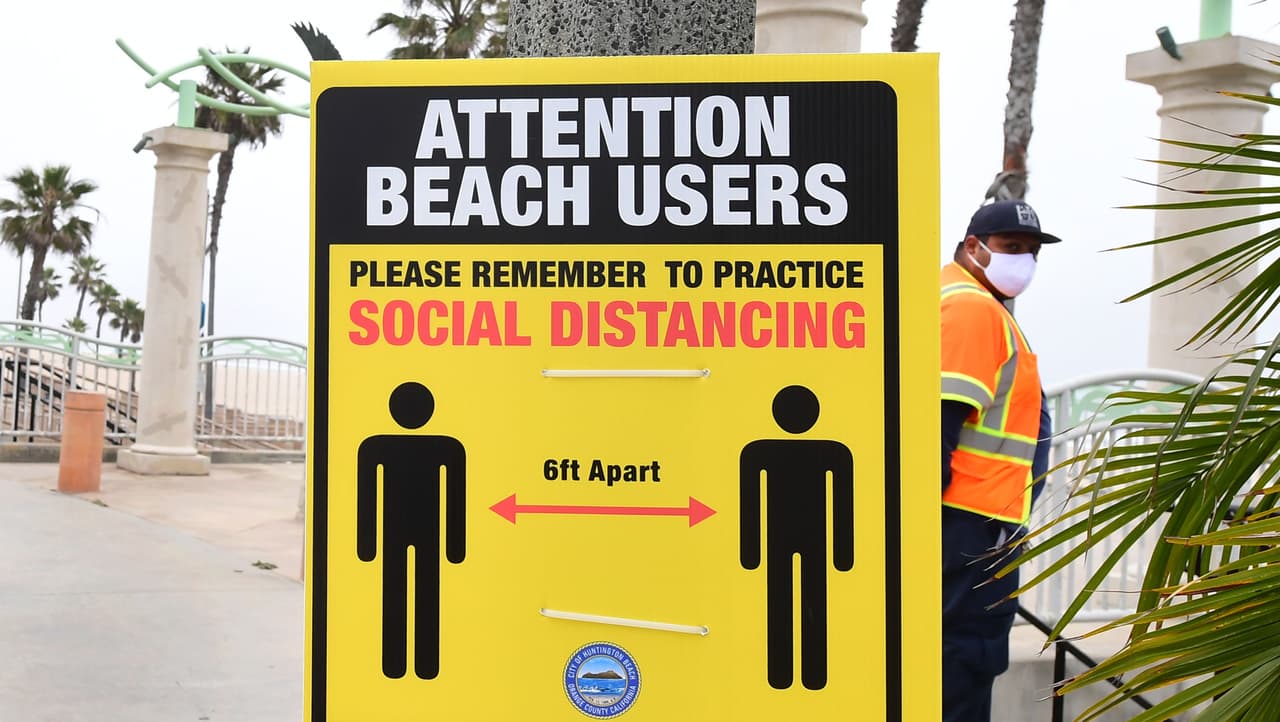 La vida post covid-19: ¿nuestra nueva realidad serán años de distanciamiento social de forma intermitente?