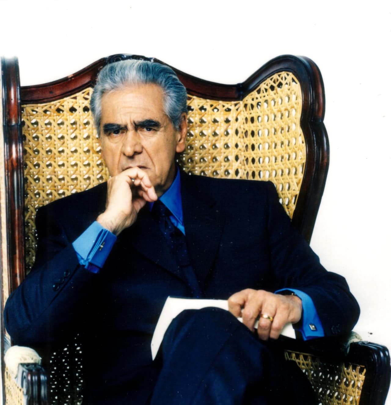 <b><a href="http://www.univision.com/temas/eric-del-castillo">Eric del Castillo</a></b> también quiso tener un puesto en el gobierno.