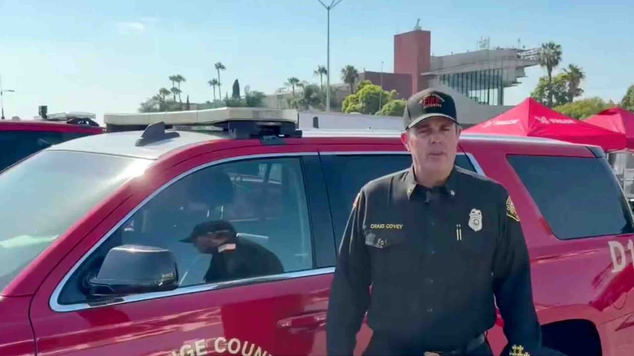 Continúa emergencia en Orange County por fuga química y riesgo de explosión