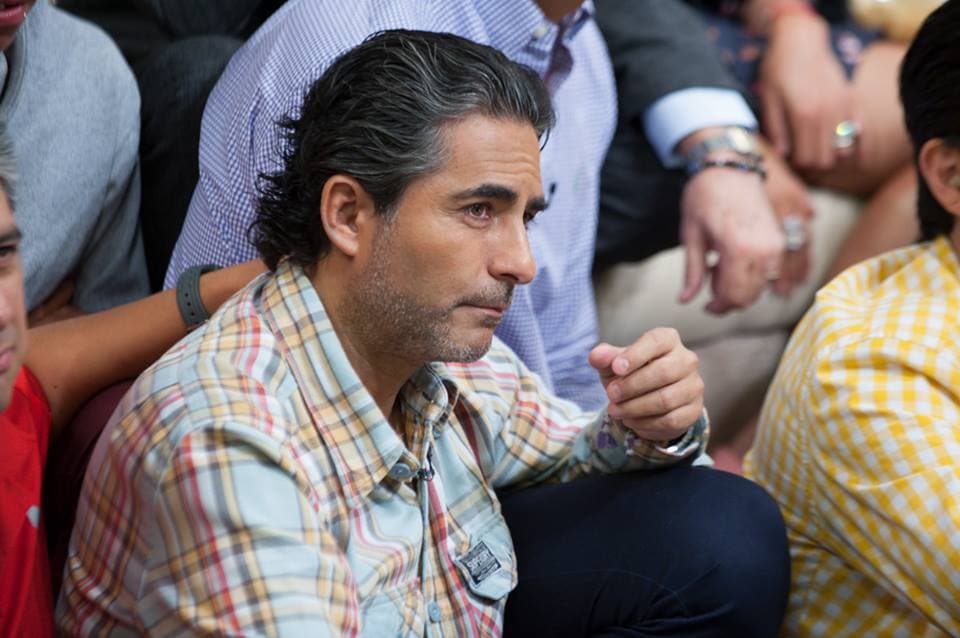 ¡Cara de guapo! El Negrito es todo un galán.