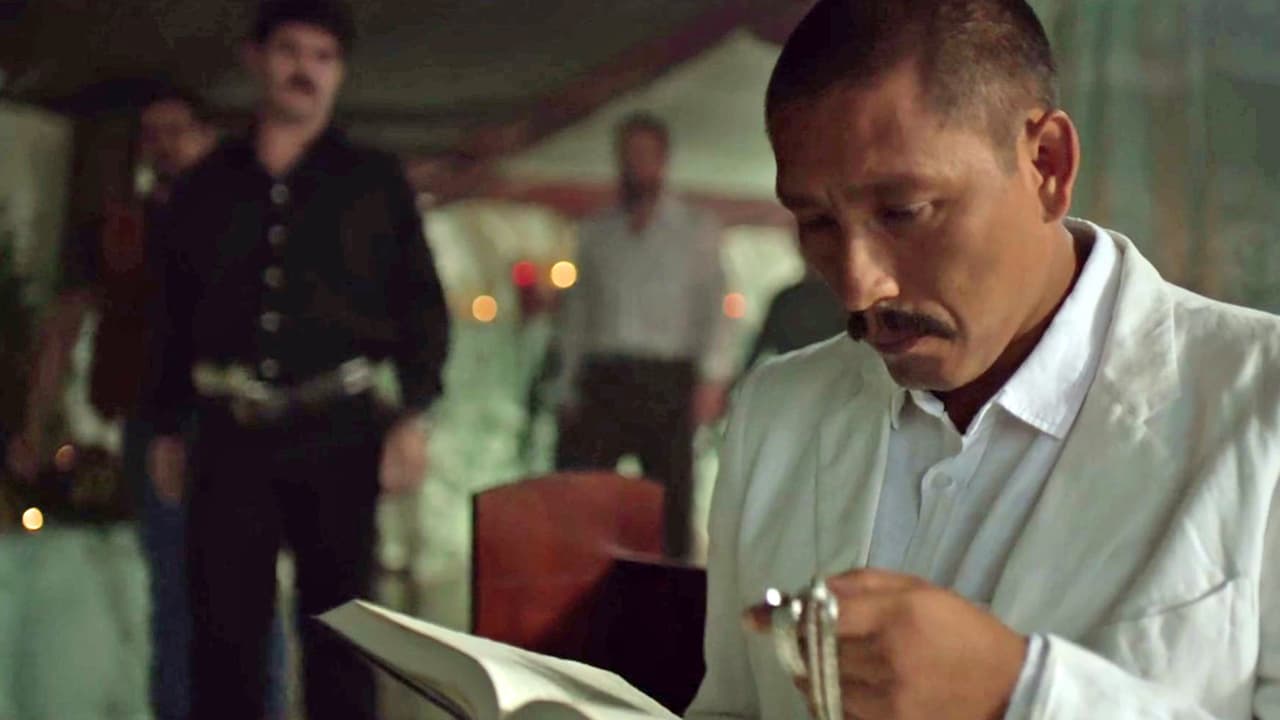 Es un hombre complejo y contradictorio, un devoto evangélico predicador de bondad, mesiánico y también el despiadado ‘rey’ de los narcolaboratorios.