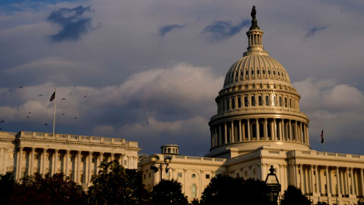 Así podría afectarte un posible cierre del gobierno