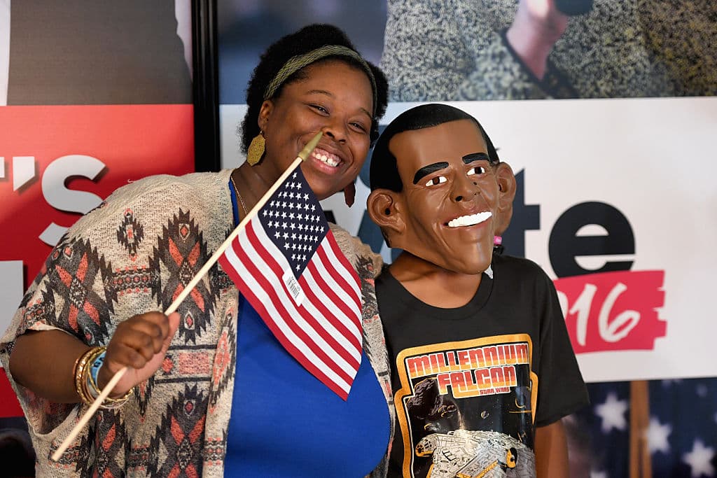 Sacarse fotos con sus 
<i>fans</i>.