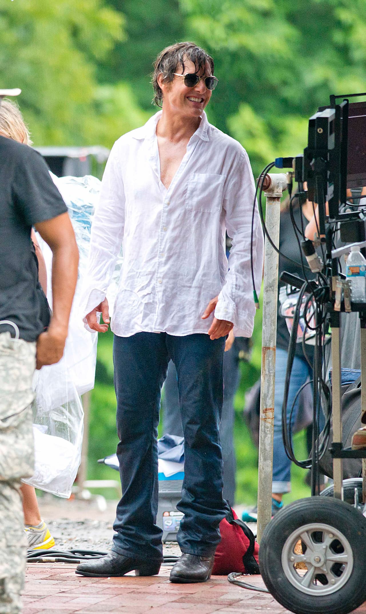 Mira más fotos de Tom Cruise filmando "Mena".