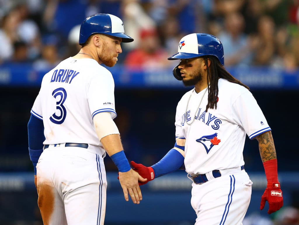 Acuerdo para que los Blue Jays jueguen en Canadá es inminente
