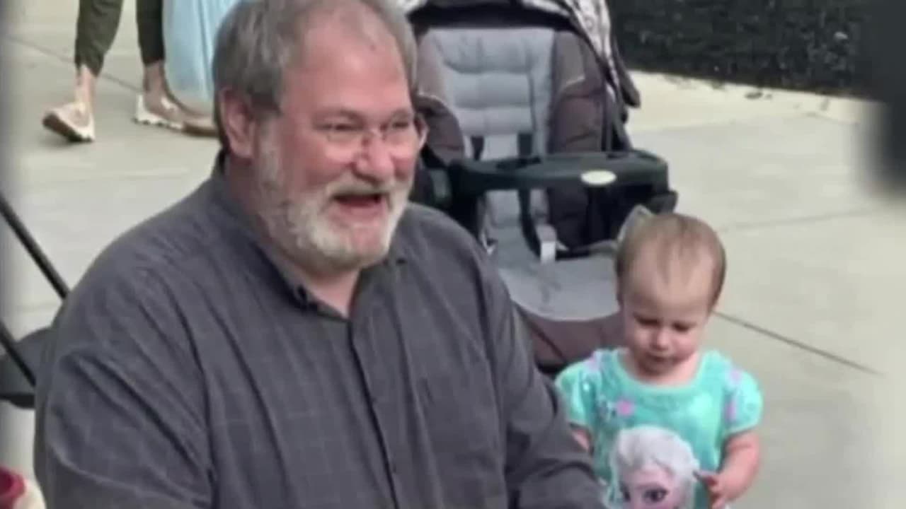 Se declara culpable el abuelo de la niña de 18 meses que murió al caer de un crucero