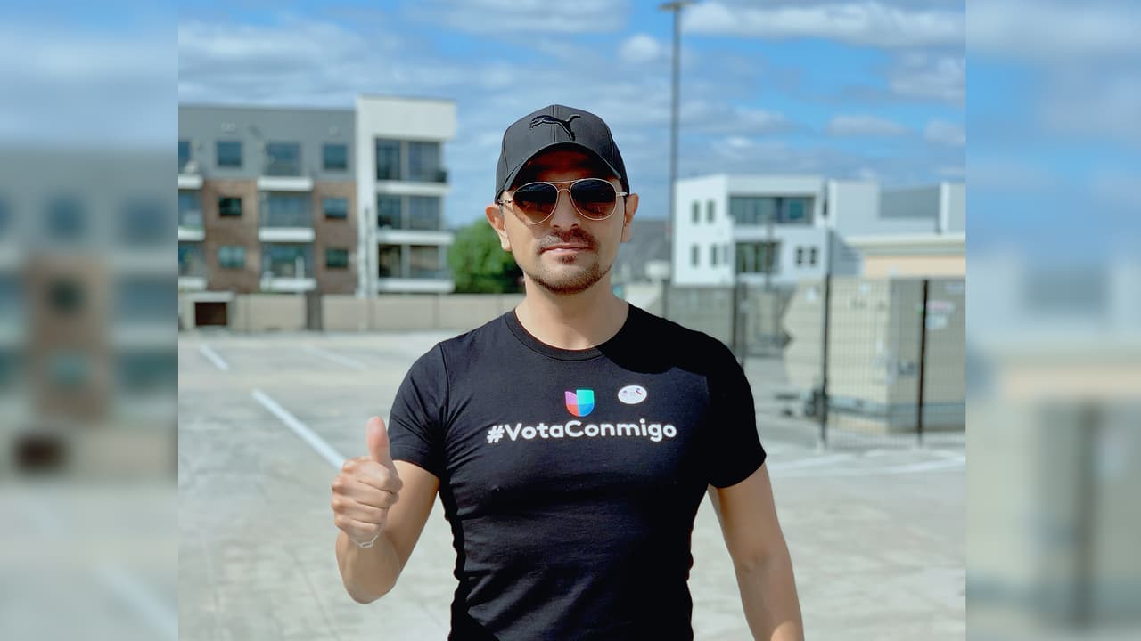 “Si no puedes votar, yo voto por ti para beneficio de todos, es nuestro derecho y responsabilidad civil”: 
<b><a href="https://www.univision.com/local/houston-kxln/rodolfo-sanchez">Rodolfo Sánchez</a></b>, reportero de plataformas digitales de Noticias 45.