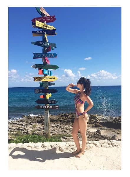 En los últimos meses se la ha pasado viajando, por lo que puede presumir su escultural figura.