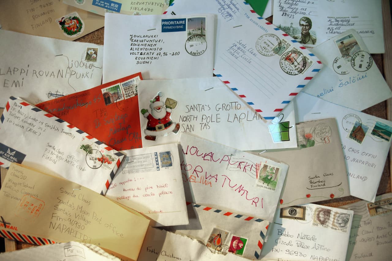 USPS lanza su campaña anual de cartas de Santa Claus 'Operación Santa'