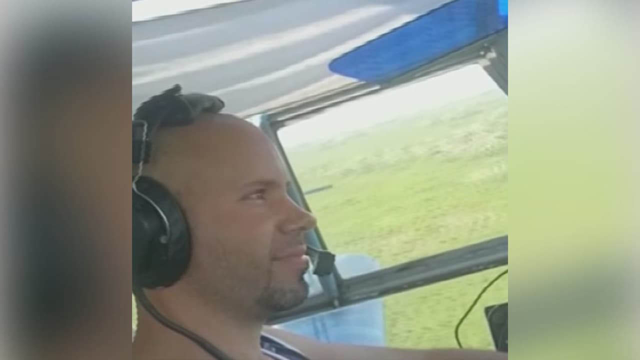 Martínez aterrizó en el sur de Florida el 21 de octubre del 2012 y un juez le concedió el asilo político en febrero del 2023. 
<br>