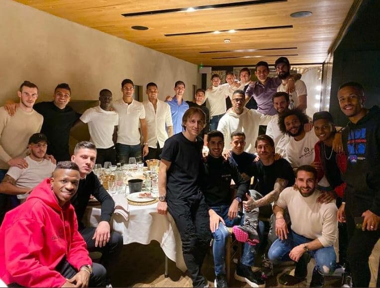 Cena de Navidad del Real Madrid con regalo especial a Bale