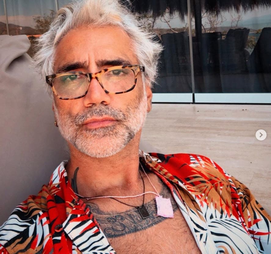 Durante esta 
<b><a href="https://www.univision.com/noticias/salud/mapa-actualizado-del-coronavirus-cifras-de-casos-confirmados-y-fallecidos" target="_blank">cuarentena ante el coronavirus</a></b> se encerró con sus hijos para estar a salvo del contagioso virus. 
<br>