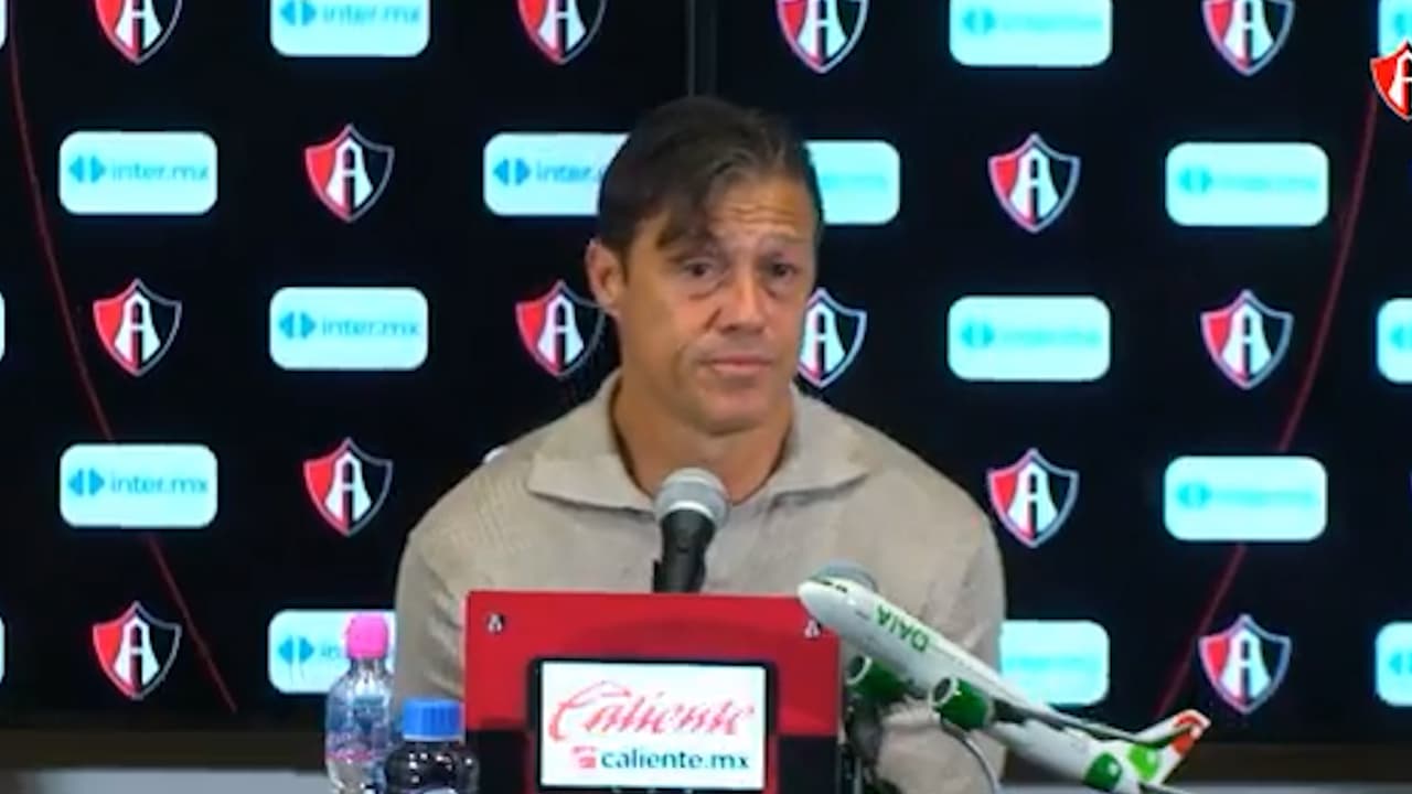 Almeyda queda conmovido en su regreso a Guadalajara