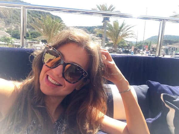 Sin duda alguna un hermoso paisaje, en ¿qué parte del mundo andará nuestra querida Thalía?