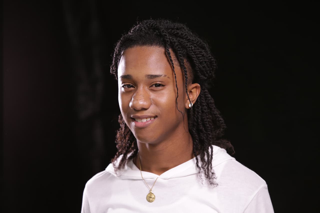 Nickie Jon Pabón, Mauricio Novoa, Erick Brian Colón, José Barrientos y Aaon Bodden interpretaron Adrenalina.