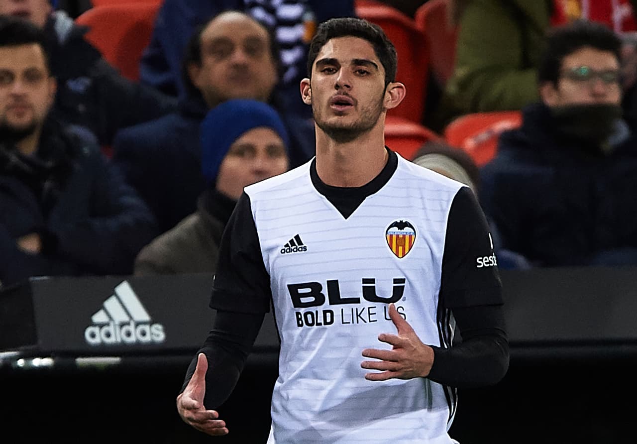 Delantero: Gonçalo Guedes (Valencia C.F.) - 46.8 millones de dólares.
