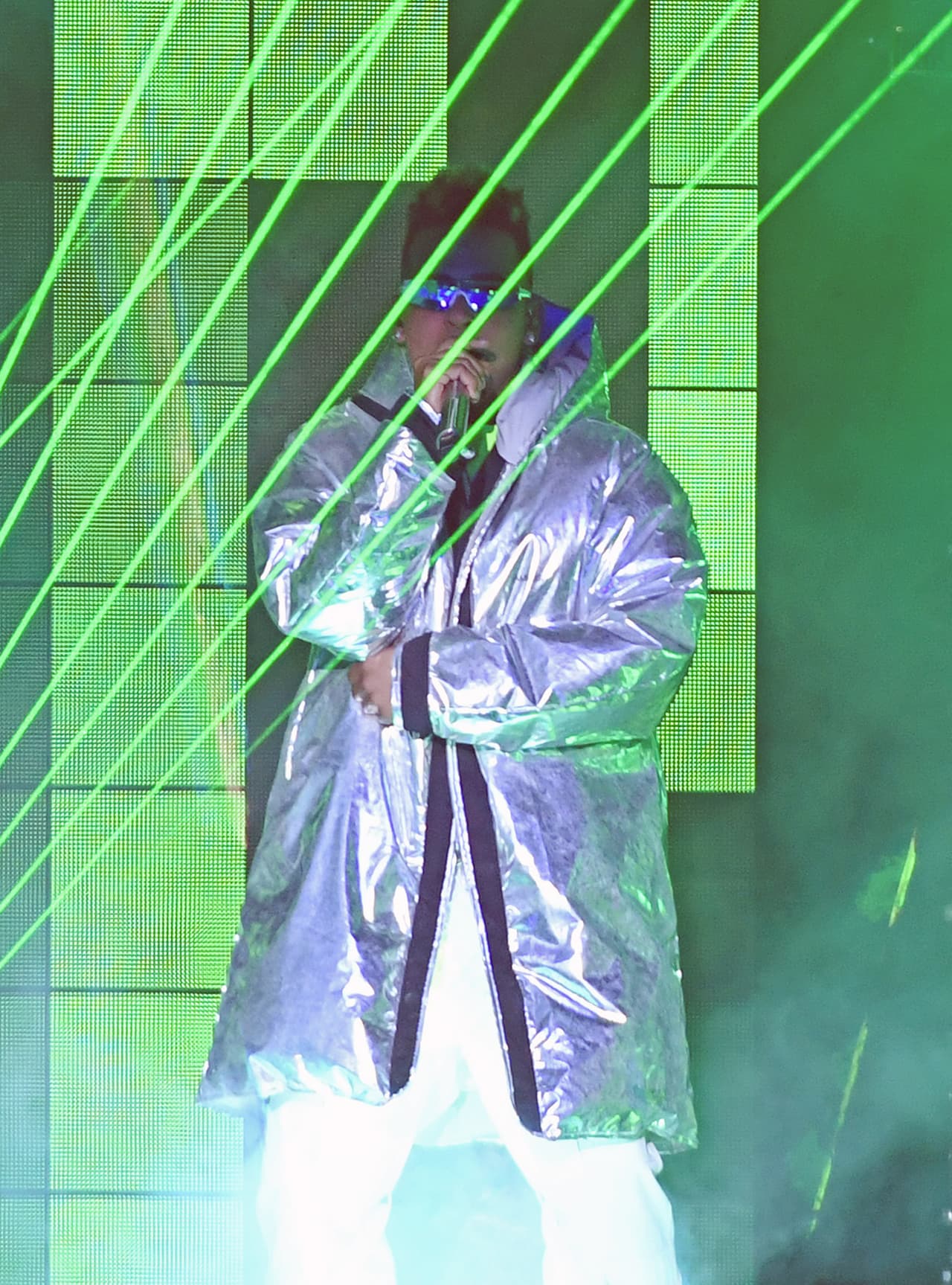 Ozuna, 5 nominaciones.
<br>1. Canción para el carro. 
<br>2. Ritmo en la regadera. 
<br>3. Cantautor que está Hot! 
<br>4. Coreografías que me matan.
<br>5. Esto sí es