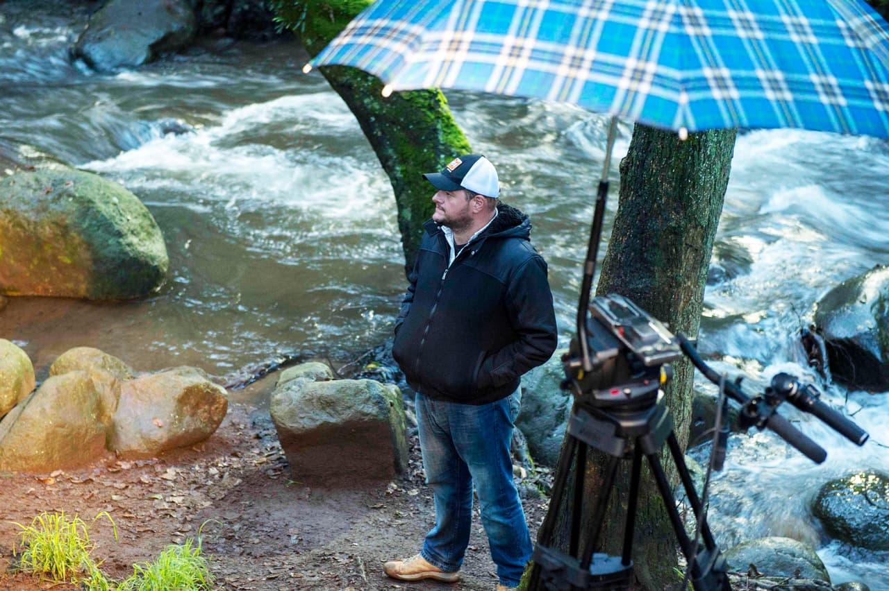 Sí, ahora la producción preparó una angustiosa escena que nos hizo comer las una de tanto nervio.