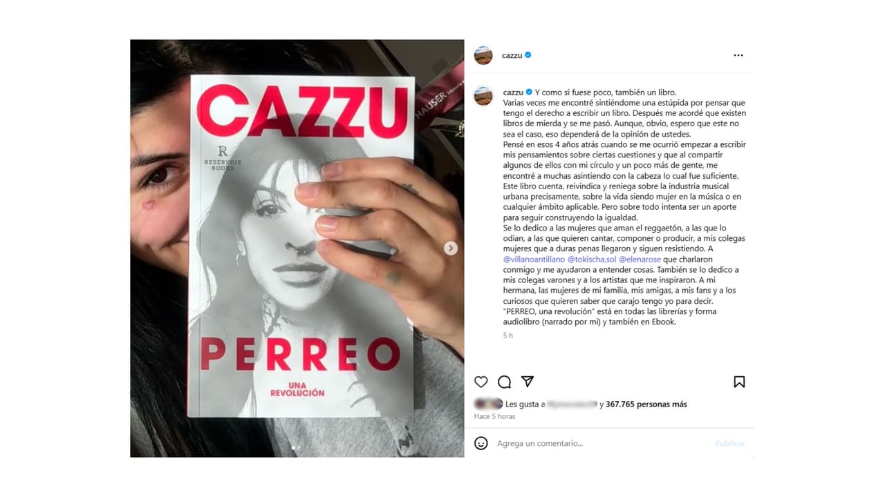 Cazzu debuta como escritora y así presentó su primer libro.